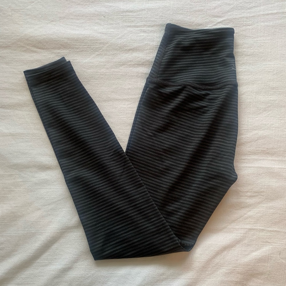 🖤NWOT | Beyond Yoga Surf Stripe Leggings🖤